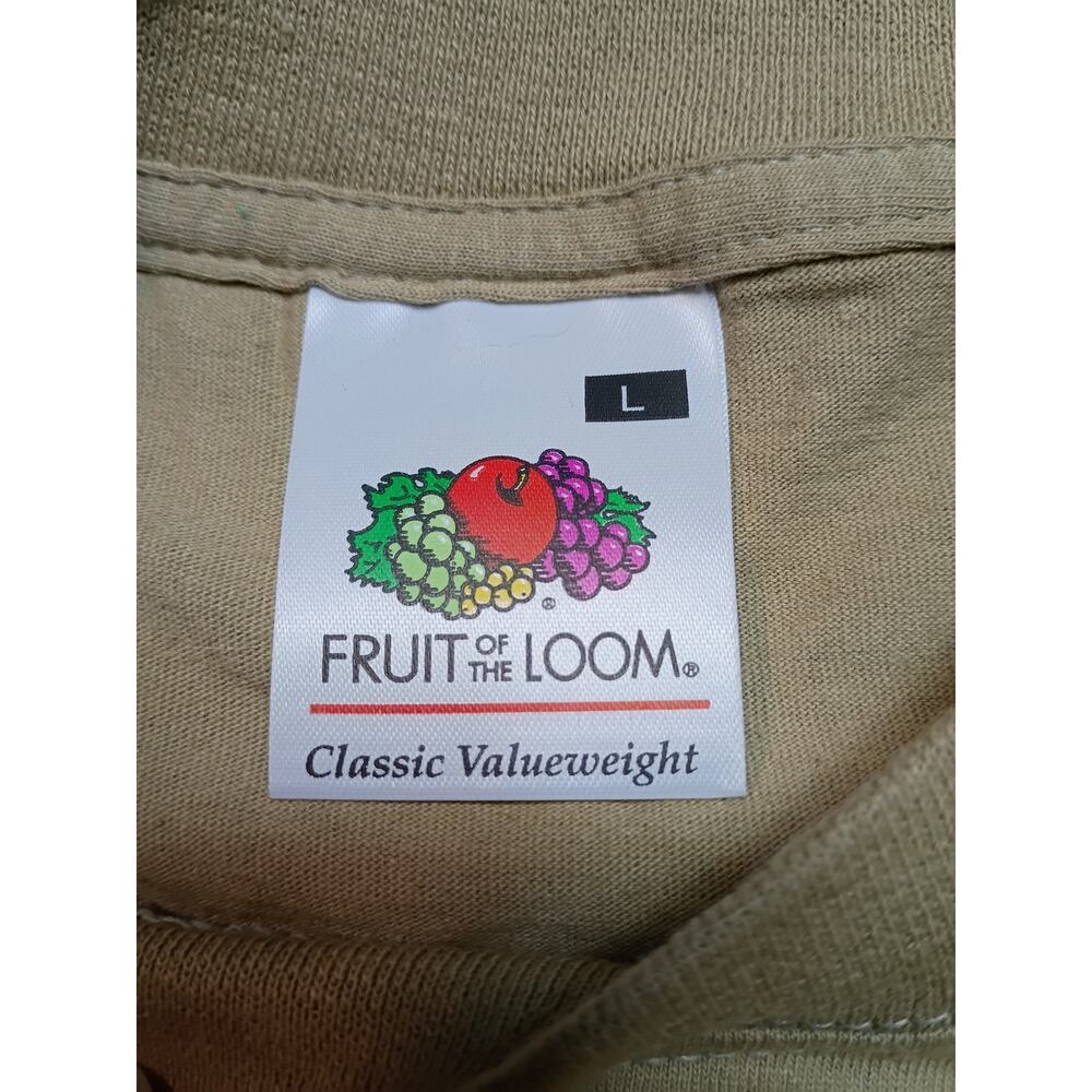 Vintage Fruit of the Loom Budapest Graphic Tee L - Picture 2 of 7